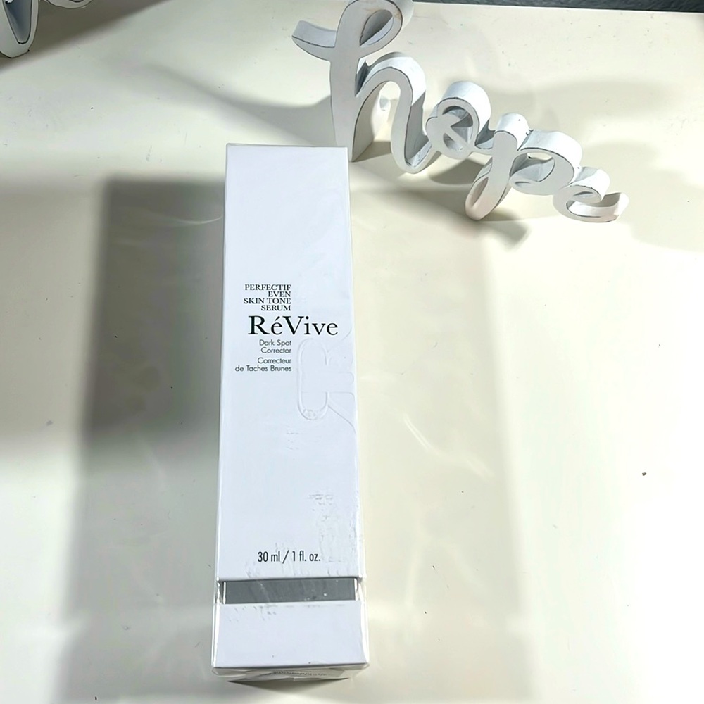Re’Vive Dark Spot Corrector